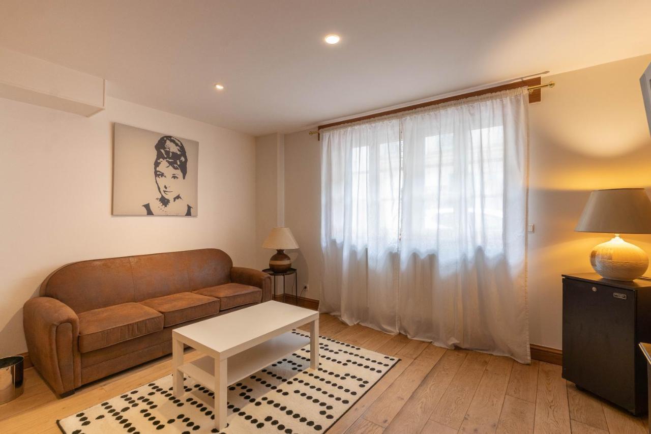 Les Joyaux Tournusiens Apartamento Exterior foto