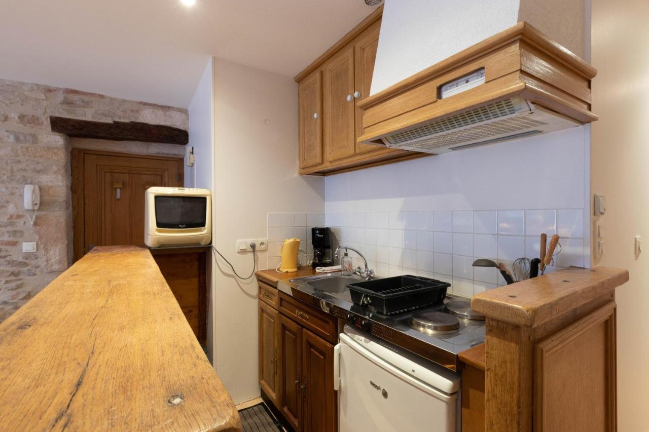 Les Joyaux Tournusiens Apartamento Exterior foto